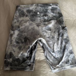 Lululemon biker shorts
